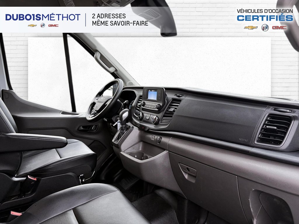Ford Transit Cargo Van T-250, V6 3.5L, 148', MED ROOF/TOIT MOYEN !!! 2024 à Victoriaville, Québec - 15 - w1024h768px