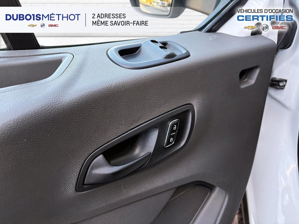 2024 Ford TRANSIT CUTAWAY CUBE 14 PIEDS, V6 3.5L T-250, CARGO, SAVANA !!! in Plessisville, Quebec - 17 - w1024h768px