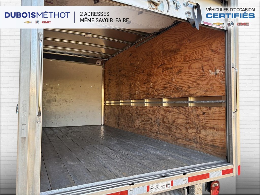 2024 Ford TRANSIT CUTAWAY CUBE 14 PIEDS, V6 3.5L T-250, CARGO, SAVANA !!! in Plessisville, Quebec - 12 - w1024h768px
