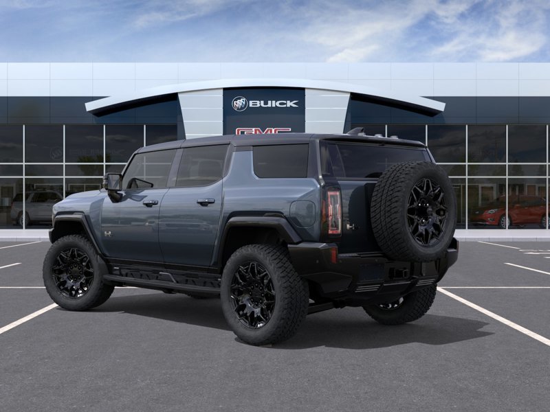2026 GMC Hummer EV SUV in Victoriaville, Quebec - 3 - w1024h768px