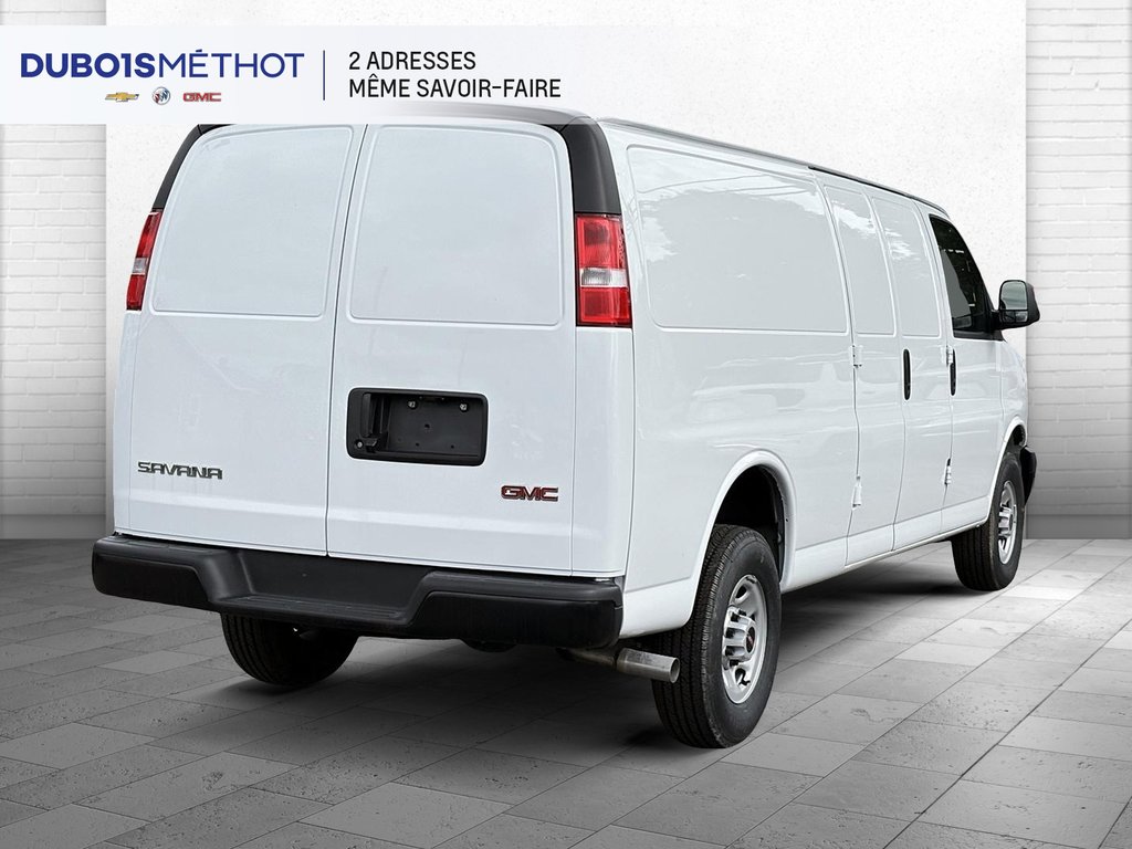 2024 GMC Savana cargo 3500 WT 155 in Victoriaville, Quebec - 2 - w1024h768px