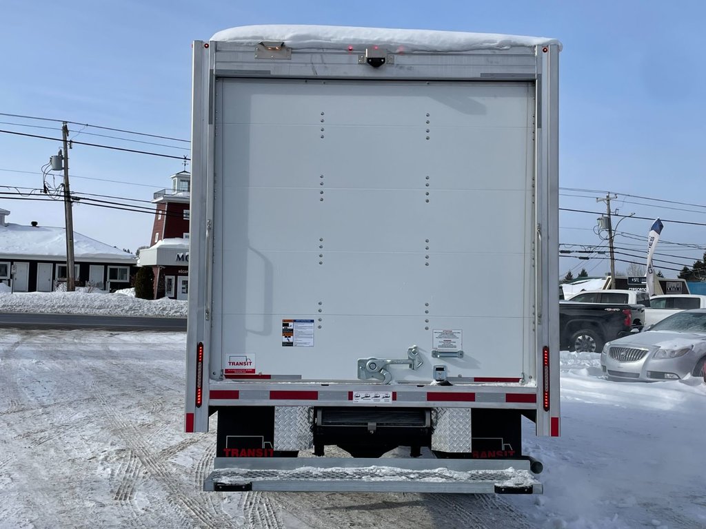 GMC Savana Cargo Van DECK 14 PIEDS ROUE SIMPLE V8 6.6L  DIFF BARRE !!! 2024 à Victoriaville, Québec - 5 - w1024h768px