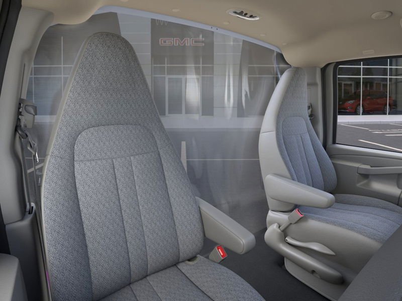 GMC Savana Cutaway 3500 WT 159'' 2025 à Plessisville, Québec - 6 - w1024h768px