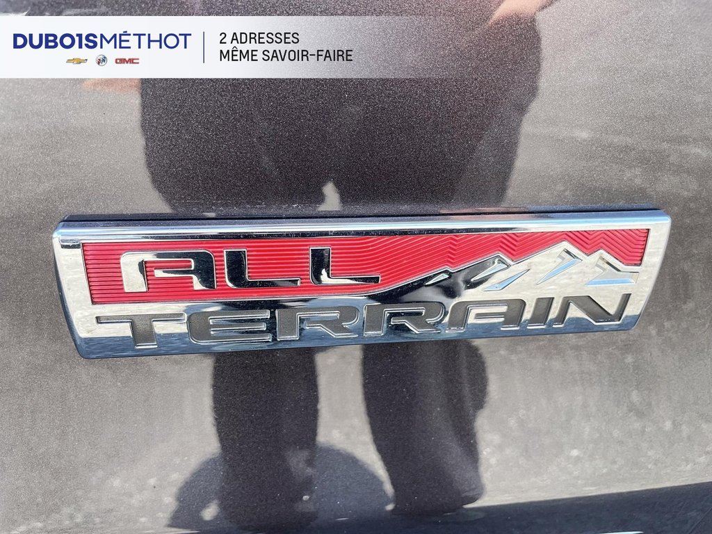 GMC Sierra 1500 SLE, ALL-TERRAIN, 4X4, CREW, CONSOLE Z71 !!! 2014 à Victoriaville, Québec - 10 - w1024h768px
