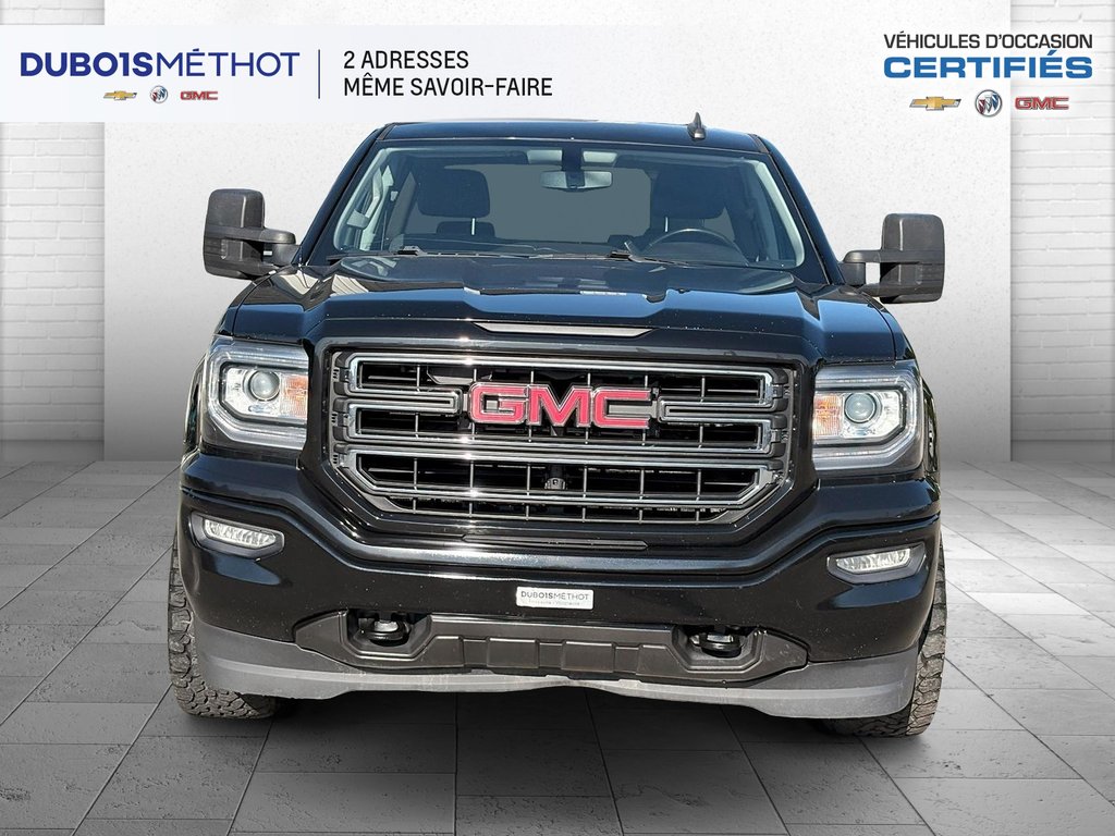 GMC Sierra 1500 SLE, ELEVATION V8 5.3L CREW 4X4 !!! 2017 à Victoriaville, Québec - 3 - w1024h768px
