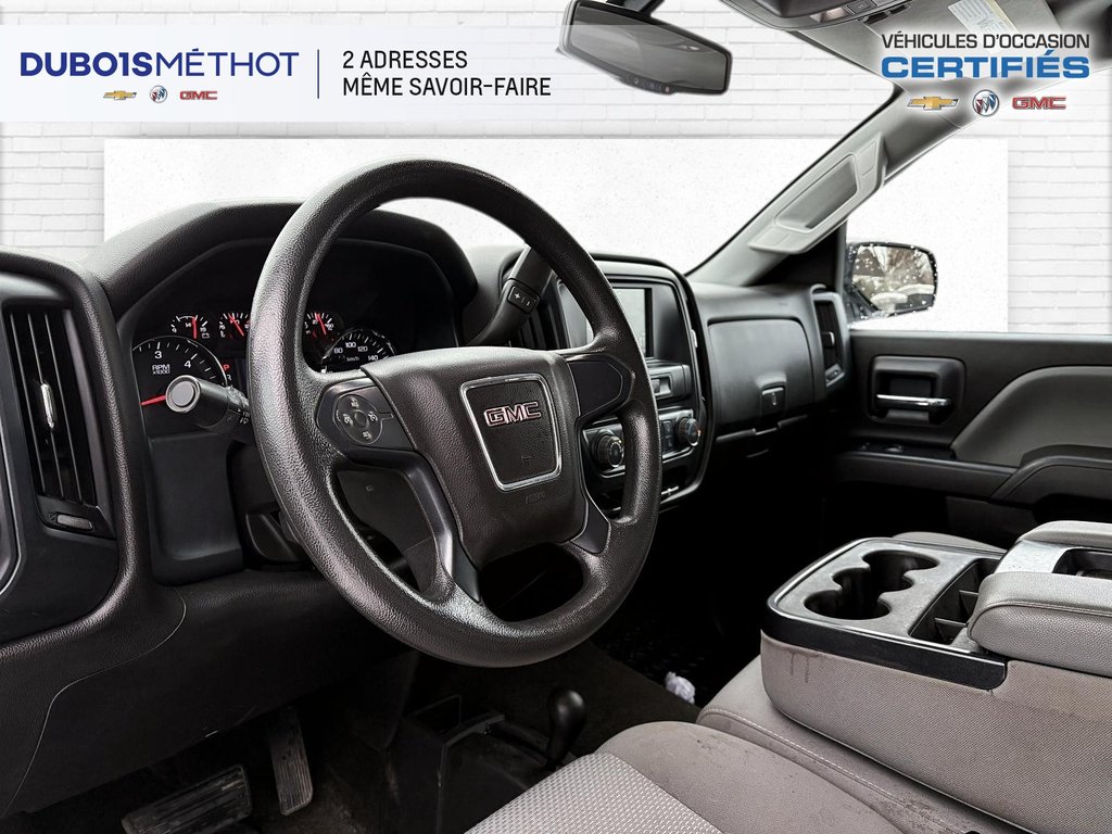 2018 GMC Sierra 1500 BASE, ELEVATION, V8 5.3L, 4x4 !!! in Victoriaville, Quebec - 16 - w1024h768px