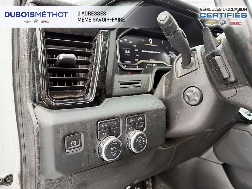GMC Sierra 1500 AT4, DURAMAX 3.0L DIESEL, CUIR TOIT 2024 à Plessisville, Québec - 20 - w1024h768px