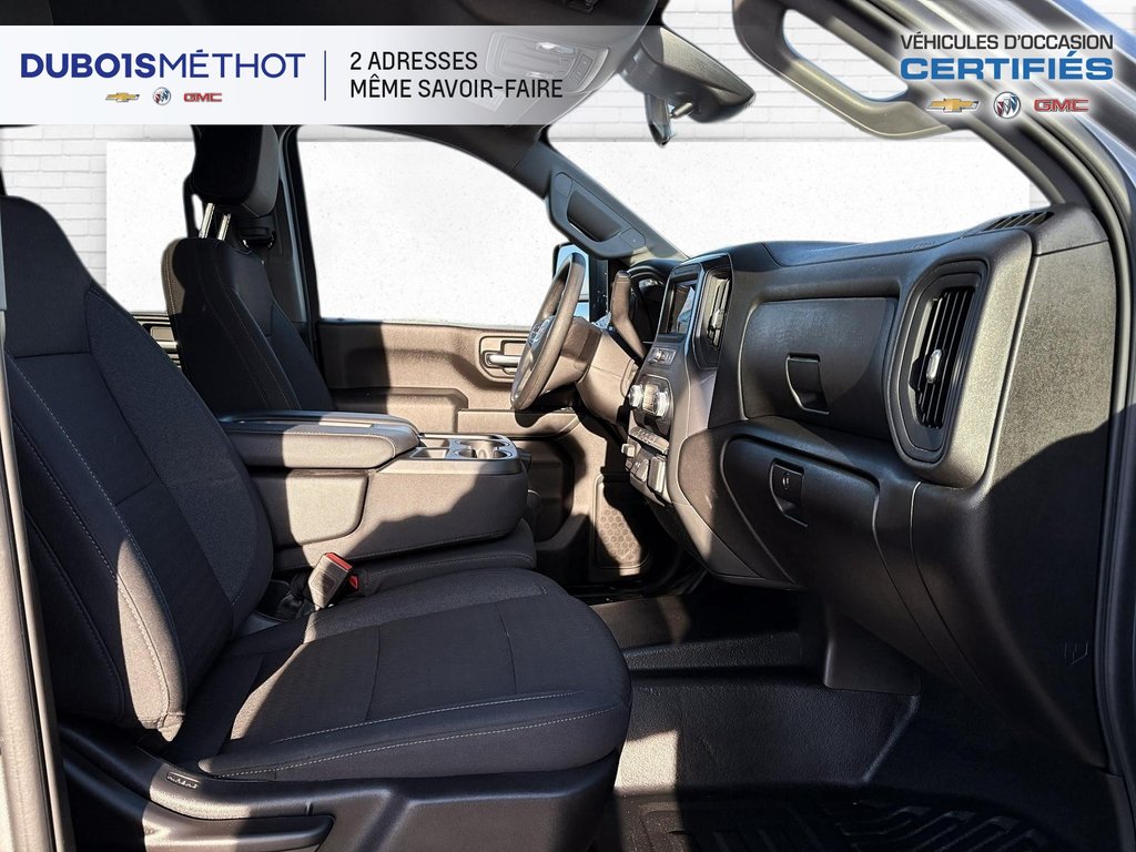 2024 GMC Sierra 2500 HD PRO in Victoriaville, Quebec - 11 - w1024h768px