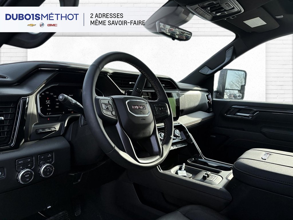 2026 GMC Sierra 2500 HD AT4 in Victoriaville, Quebec - 4 - w1024h768px