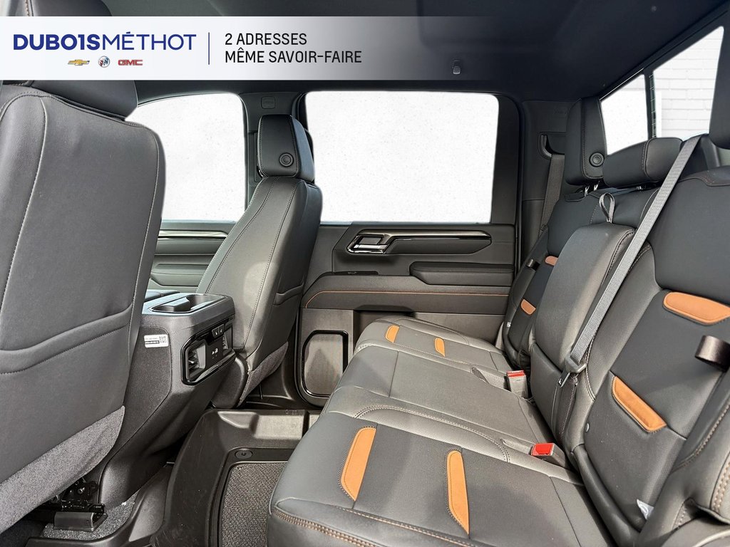 2026 GMC Sierra 2500 HD AT4 in Victoriaville, Quebec - 5 - w1024h768px