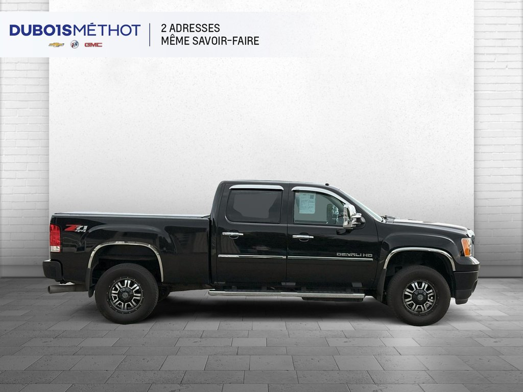2013 GMC Sierra 2500HD DENALI, V8 6.6L DIESEL DURAMAX, CREW, BOITE LONGUE in Victoriaville, Quebec - 8 - w1024h768px