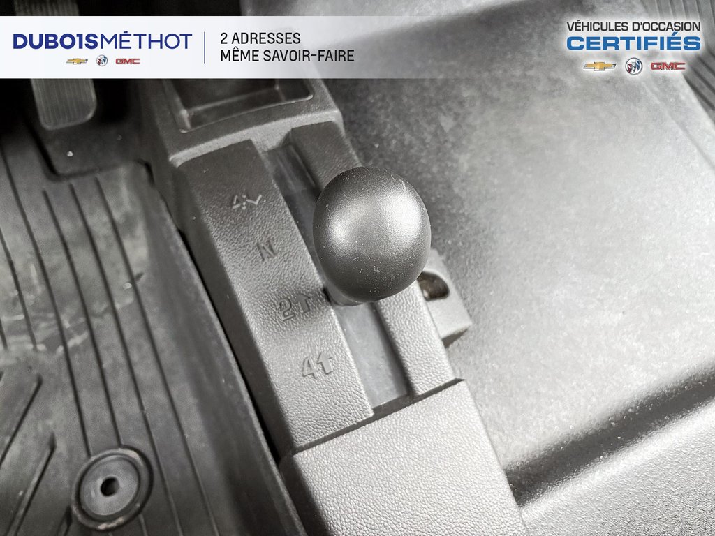 GMC Sierra 2500HD DURAMAX V8 6.6L DIESEL CREW BOITE LONGUE 4X4 !!! 2019 à Plessisville, Québec - 20 - w1024h768px