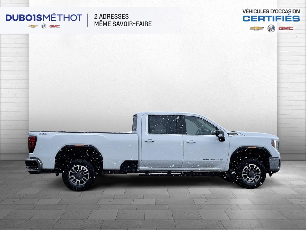 Sierra 2500HD SLE, V8 6.6L A ESSENCE 2500 HD CREW BOITE LONGUE ! 2022 à Victoriaville, Québec - 8 - w1024h768px