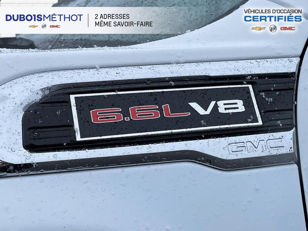 Sierra 2500HD SLE, V8 6.6L A ESSENCE 2500 HD CREW BOITE LONGUE ! 2022 à Victoriaville, Québec - 2 - w1024h768px