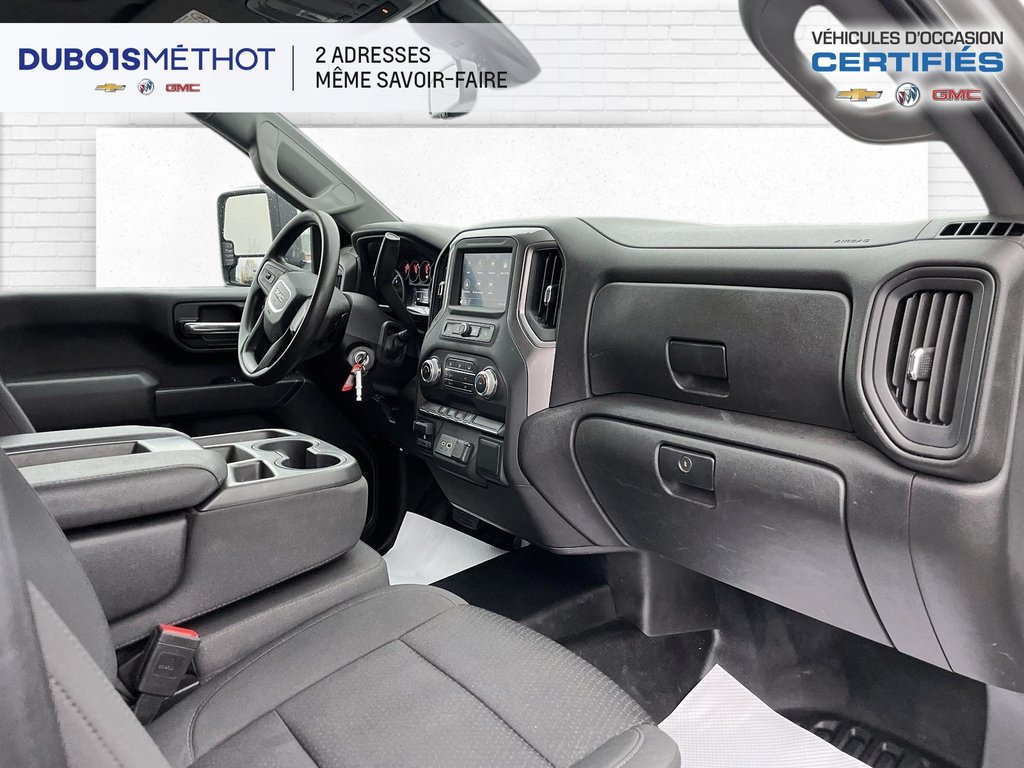 2023 GMC Sierra 2500HD PRO, DURAMAX, CREW, BOITE LONGUE 8 PIEDS 4X4 !!! in Victoriaville, Quebec - 30 - w1024h768px