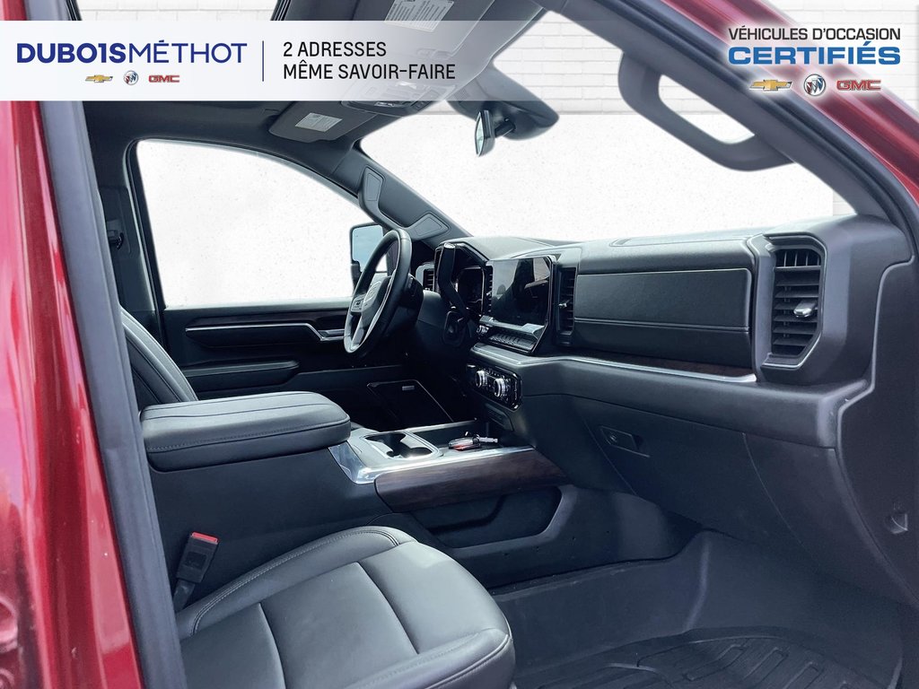 2024 GMC Sierra 2500HD SLT, BOITE LONGUE, CUIR, TOIT, 4X4 !!! in Victoriaville, Quebec - 17 - w1024h768px