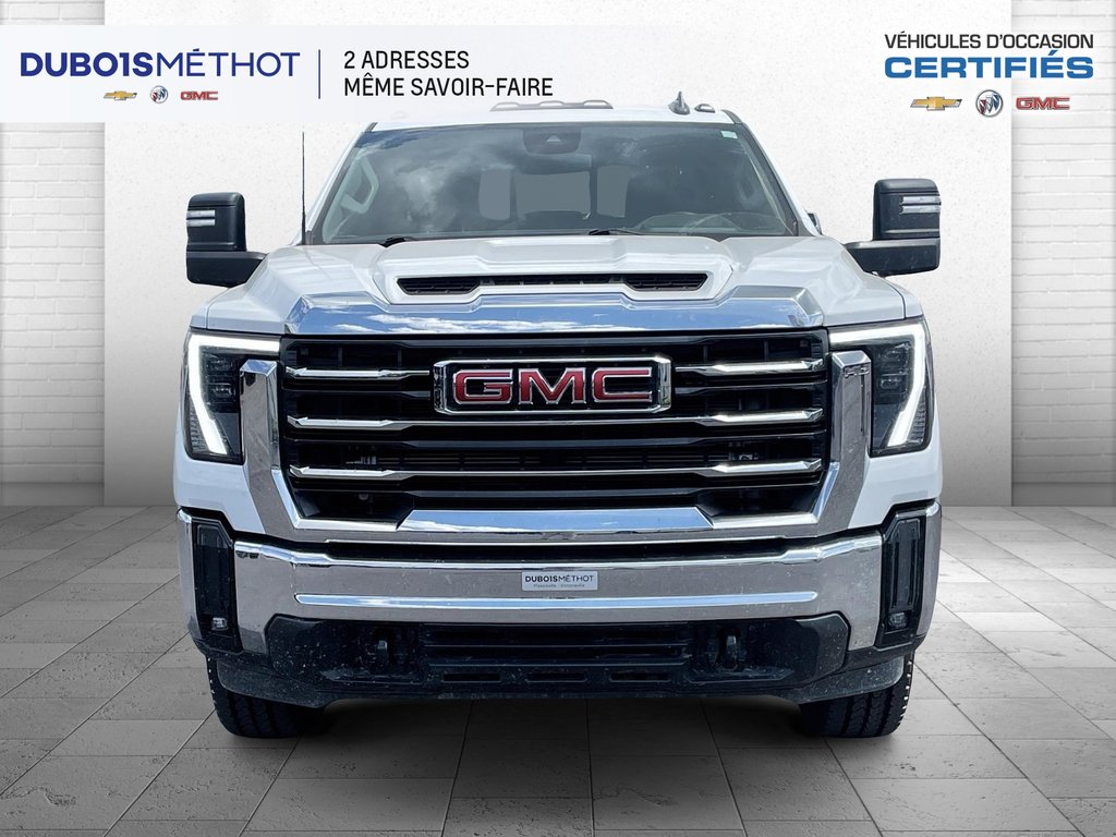 GMC Sierra 2500HD SLE, DURAMAX V8 6.6L DIESEL, CREW, 4X4, 6 PLACES ! 2024 à Victoriaville, Québec - 4 - w1024h768px