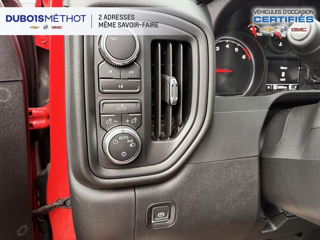 GMC Sierra 2500HD PRO, CABINE DOUBLE, BOITE 8', V8 6.6L ESSENCE, 4X4 2024 à Plessisville, Québec - 20 - w1024h768px