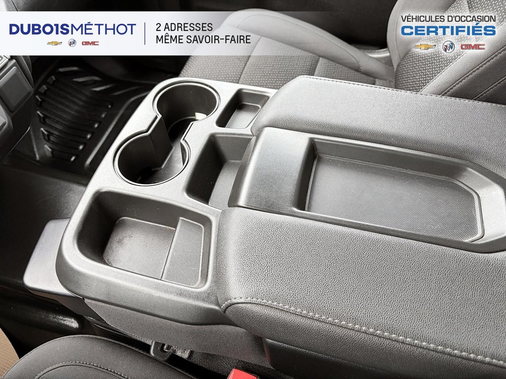 GMC Sierra 2500HD PRO, CABINE DOUBLE, BOITE 8', V8 6.6L ESSENCE, 4X4 2024 à Plessisville, Québec - 26 - w1024h768px