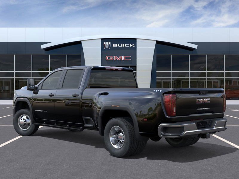 GMC Sierra 3500 HD PRO DRW 2026 à Victoriaville, Québec - 3 - w1024h768px