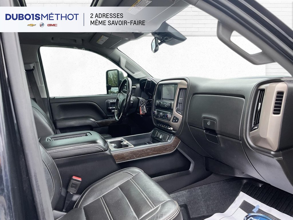 GMC Sierra 3500HD DENALI, DOUBLE ROUE DURAMAX DIESEL !!! 2019 à Plessisville, Québec - 17 - w1024h768px
