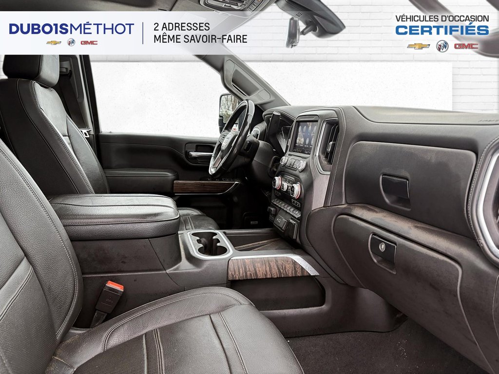 2023 GMC Sierra 3500HD DENALI, DOUBLE ROUES, V8 6.6L DIESEL, CUIR !!! in Victoriaville, Quebec - 12 - w1024h768px
