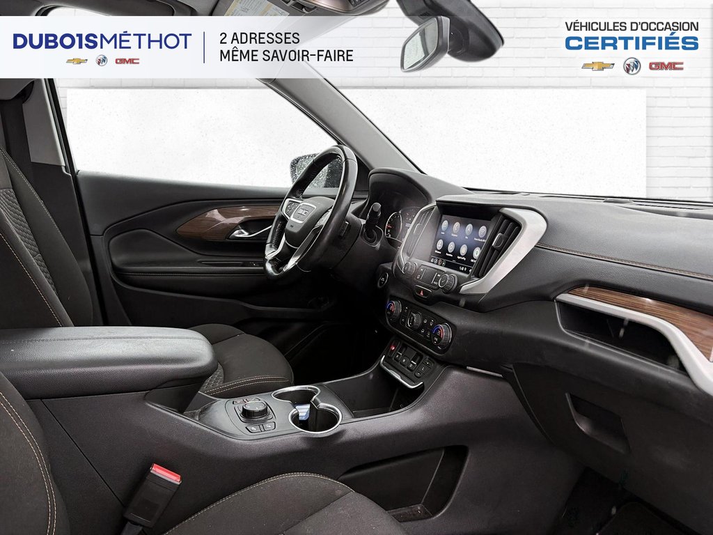 2020 GMC Terrain SLE, AWD, 2.0L TURBO, TOIT PANORAMIQUE !!! in Victoriaville, Quebec - 15 - w1024h768px