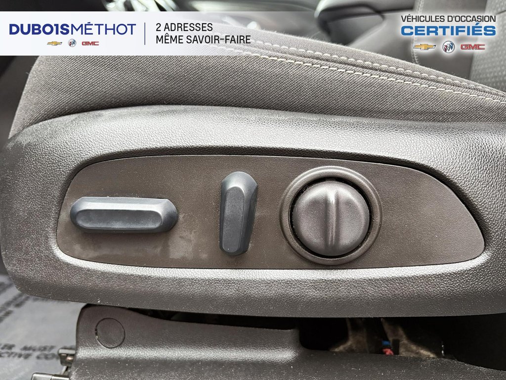 GMC Terrain SLE, ELEVATION, 1.5L TURBO, AWD 2023 à Victoriaville, Québec - 16 - w1024h768px