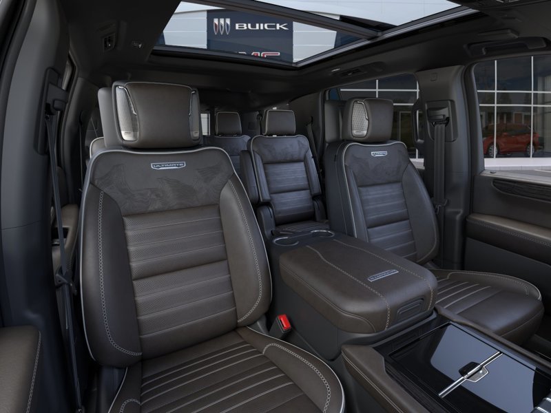 2026 GMC Yukon in Victoriaville, Quebec - 6 - w1024h768px