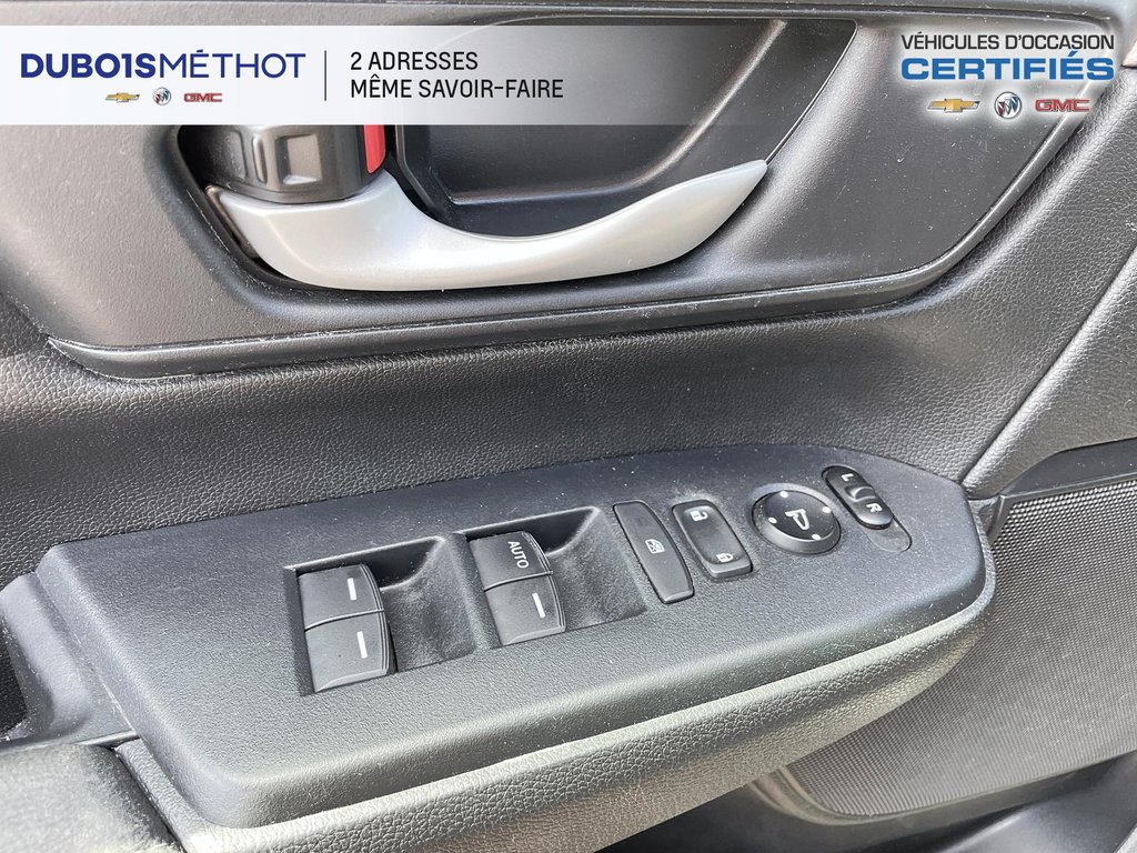 Honda CR-V LX, AUTOMATIQUE, SIEGES CHAUFFANTS, CAMERA !!! 2018 à Victoriaville, Québec - 15 - w1024h768px