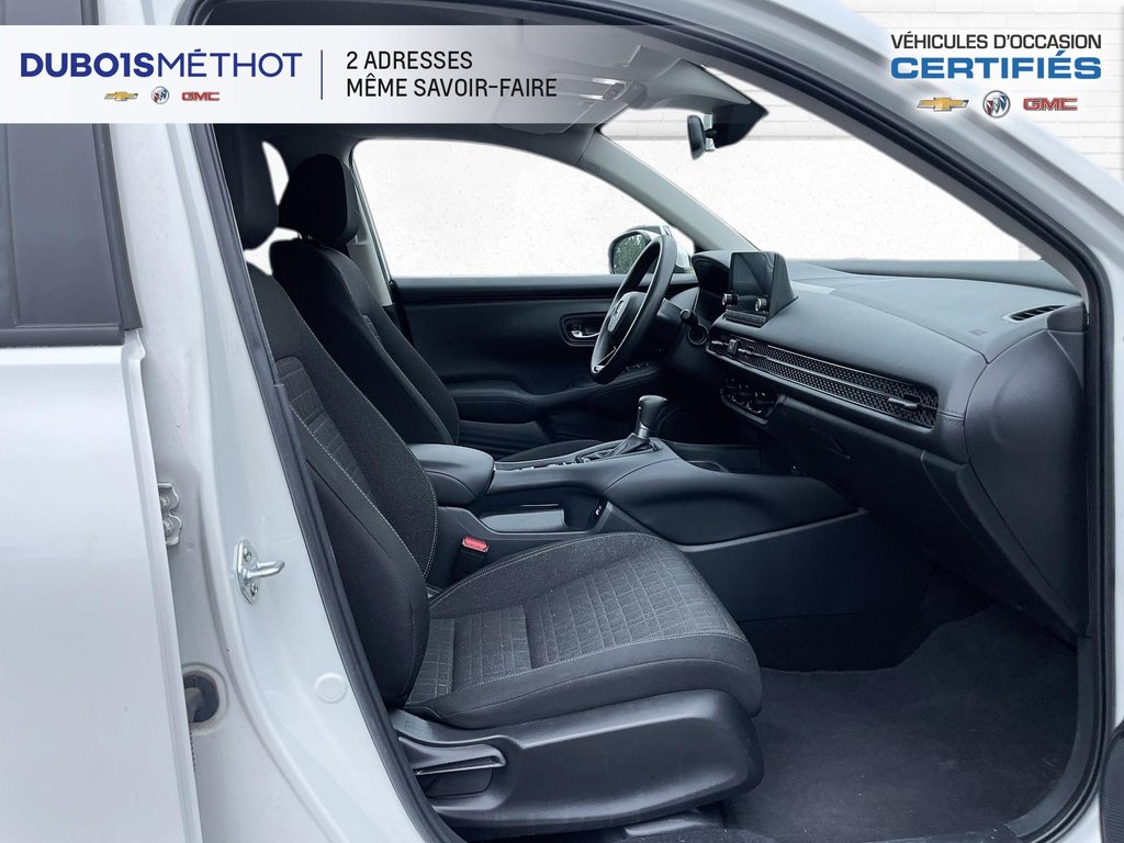 Honda HR-V LX, AUTOMATIQUE, ECRAN CAMERA, 2023 à Victoriaville, Québec - 13 - w1024h768px