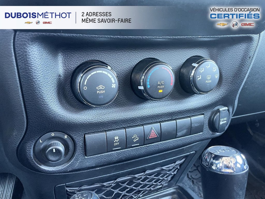2018 Jeep WRANGLER JK UNLIMITED V6 3.6L AUTOMATIQUE, A/C, 2 TOITS, AUTOMATIQUE !!! in Plessisville, Quebec - 19 - w1024h768px