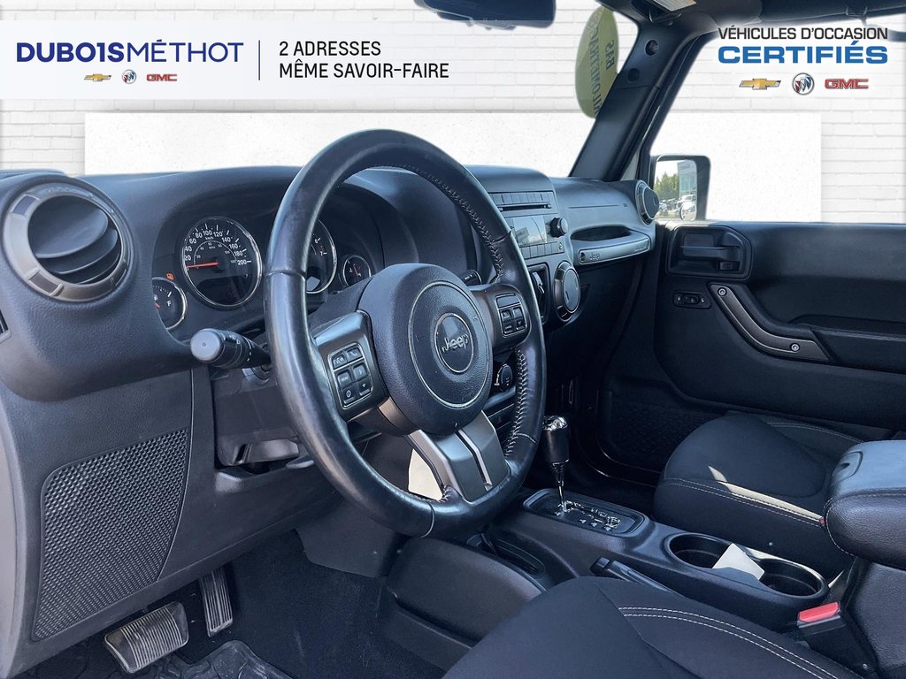 2018 Jeep WRANGLER JK UNLIMITED V6 3.6L AUTOMATIQUE, A/C, 2 TOITS, AUTOMATIQUE !!! in Plessisville, Quebec - 16 - w1024h768px