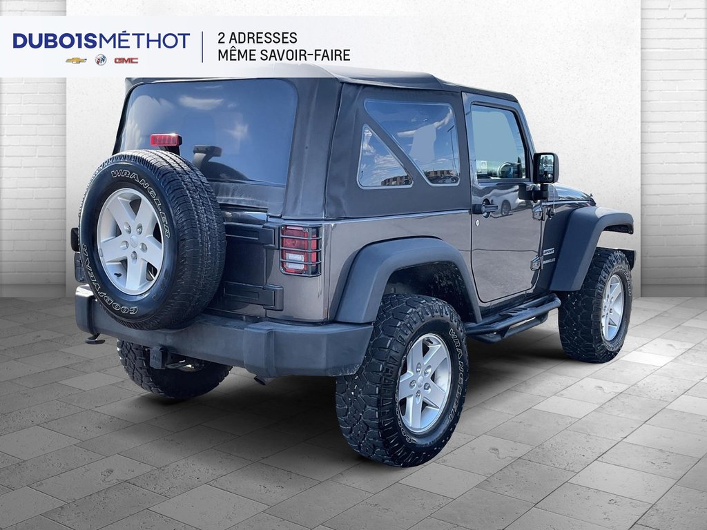 Jeep Wrangler SPORT, MANUEL 2 PORTES V6 3.6L 4X4 TOIT MOU !!! 2014 à Victoriaville, Québec - 8 - w1024h768px