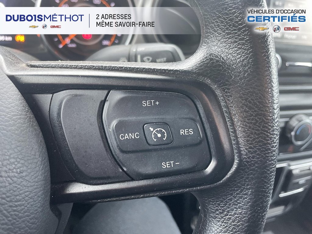 Jeep Wrangler SPORT, MANUEL, 4X4 !!! 2019 à Victoriaville, Québec - 18 - w1024h768px