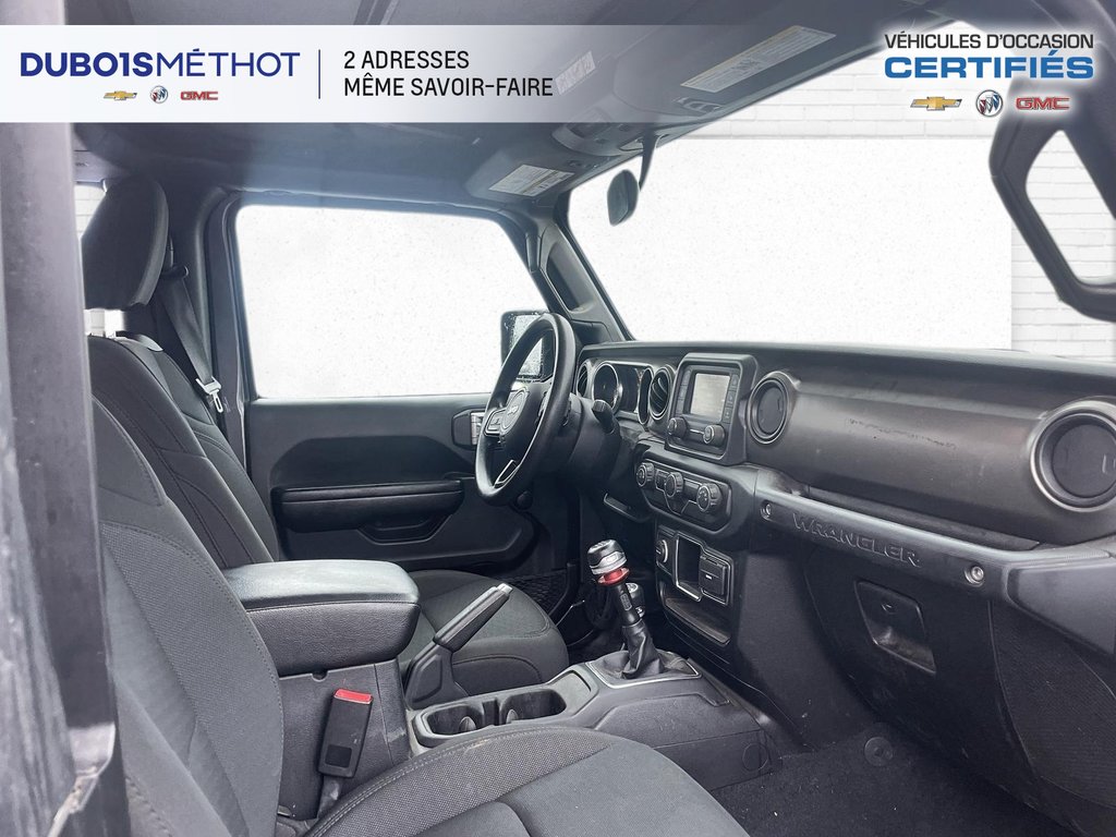 Jeep Wrangler SPORT, MANUEL, 4X4 !!! 2019 à Victoriaville, Québec - 7 - w1024h768px