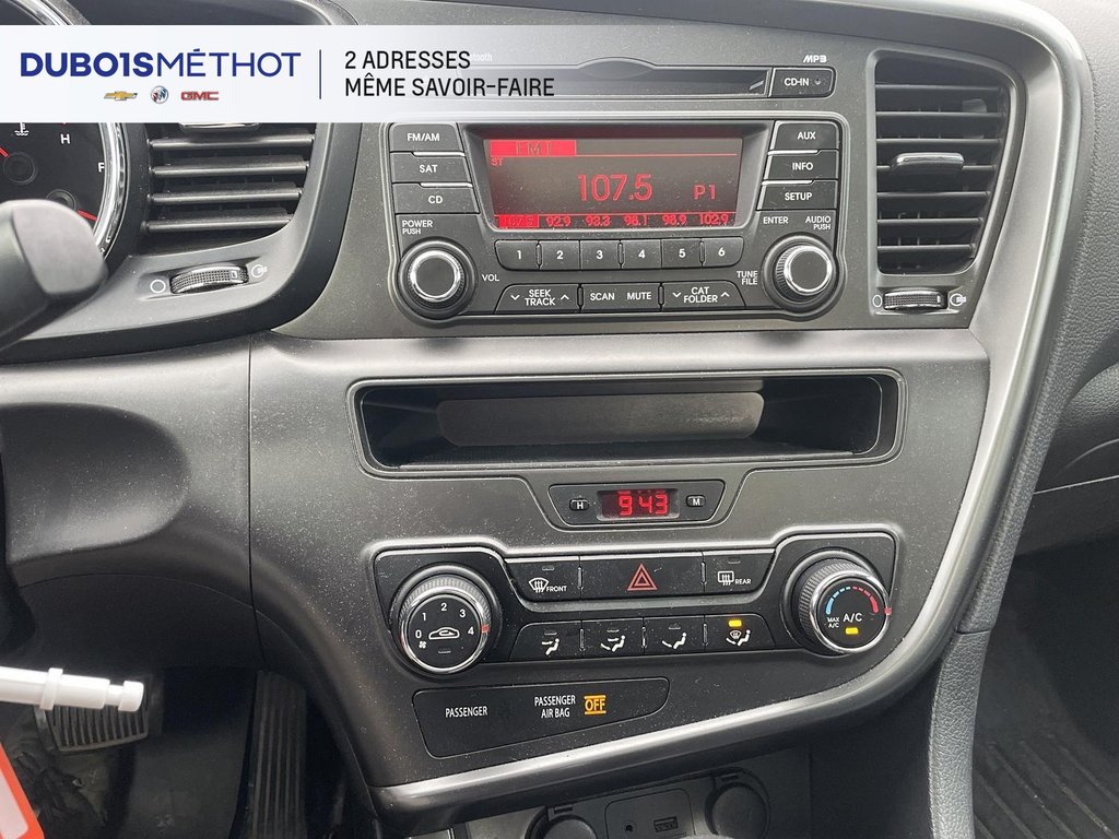 Kia Optima AUTOMATIQUE, TOIT PANORAMIQUE, SIEGES CHAUFFANTS ! 2013 à Victoriaville, Québec - 16 - w1024h768px