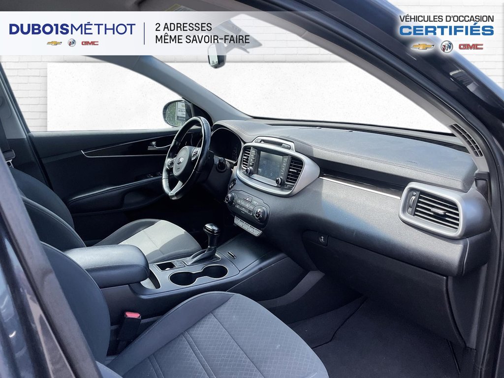 Kia Sorento LX V6, AWD FE, 7 PASSAGERS !!! 2018 à Victoriaville, Québec - 16 - w1024h768px