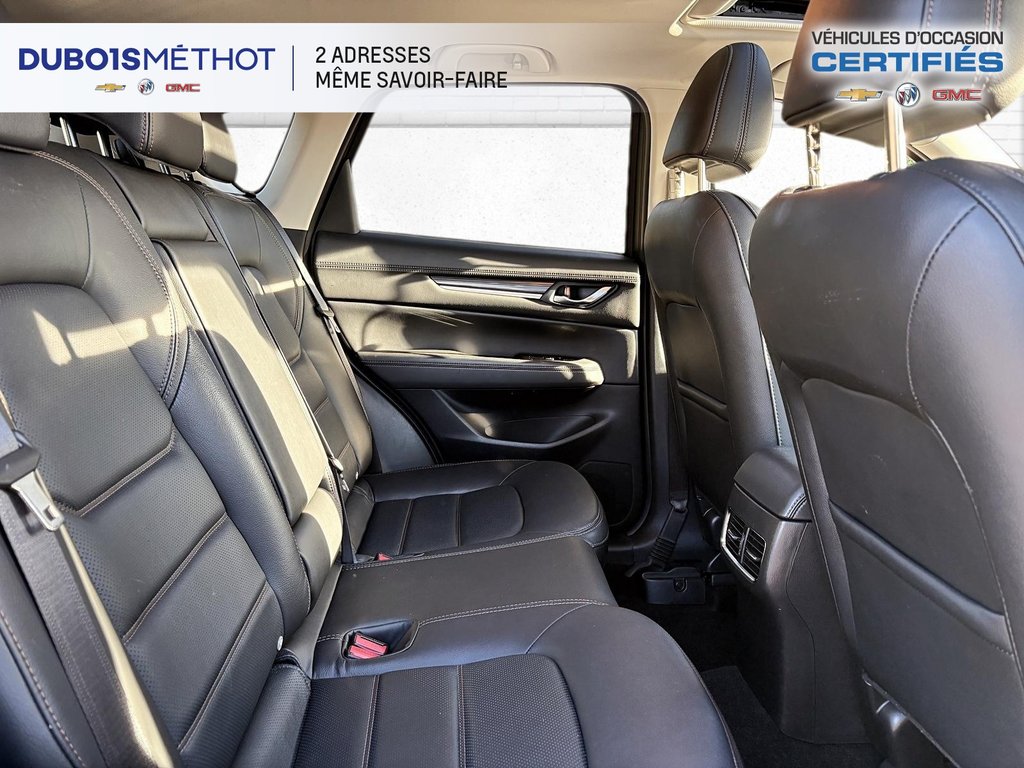 Mazda CX-5 GT, CUIR, TOIT, GPS, AWD 2.5L !!! 2023 à Victoriaville, Québec - 13 - w1024h768px