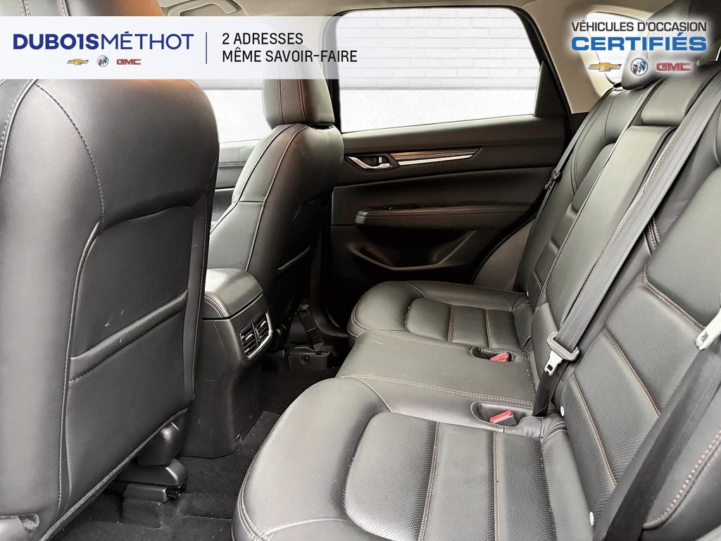 Mazda CX-5 GT, CUIR, TOIT, GPS, AWD 2.5L !!! 2023 à Victoriaville, Québec - 10 - w1024h768px