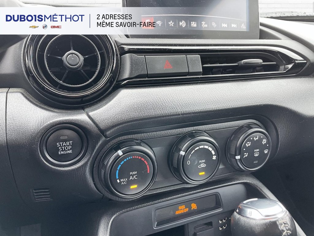 Mazda MX-5 GS, CONVERTIBLE, CABRIOLET, AUTOMATIQUE !!! 2021 à Victoriaville, Québec - 24 - w1024h768px