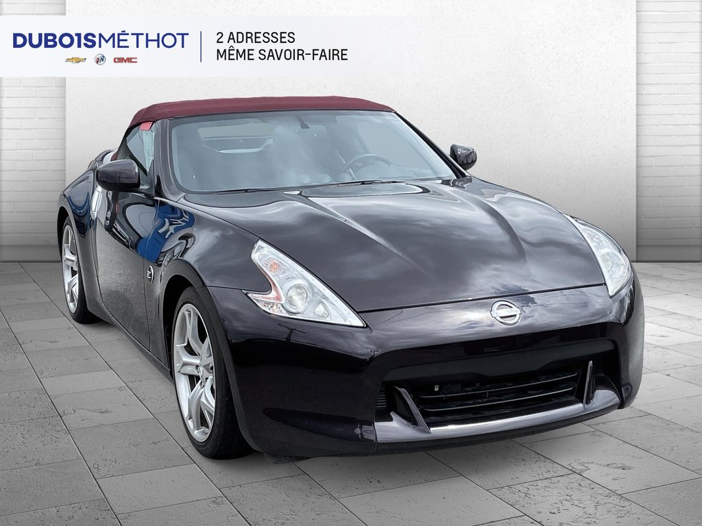 2011  370Z TOURING, CONVERTIBLE, V6 3.7L !!! in Victoriaville, Quebec - 10 - w1024h768px
