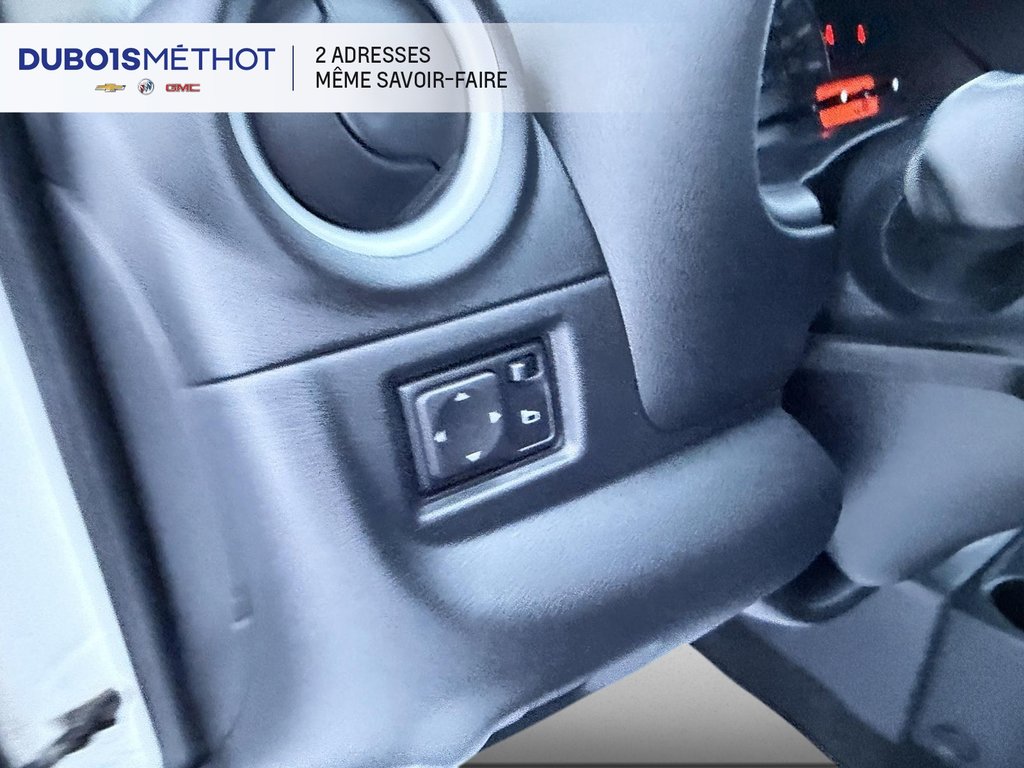 2015 Nissan Micra AUTOMATIQUE VOITURE ABORDABLE A MOINS DE 10 000$ in Plessisville, Quebec - 17 - w1024h768px