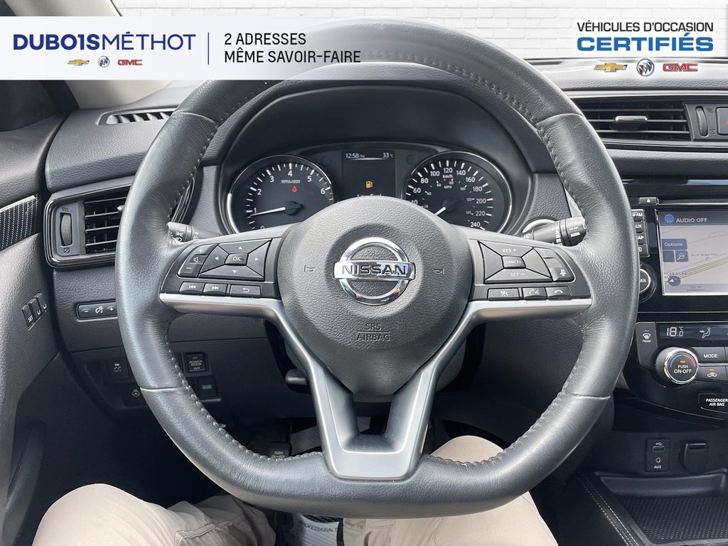 Nissan Rogue SL, AWD, CUIR, TOIT, GPS, BOSE !!! 2017 à Victoriaville, Québec - 33 - w1024h768px