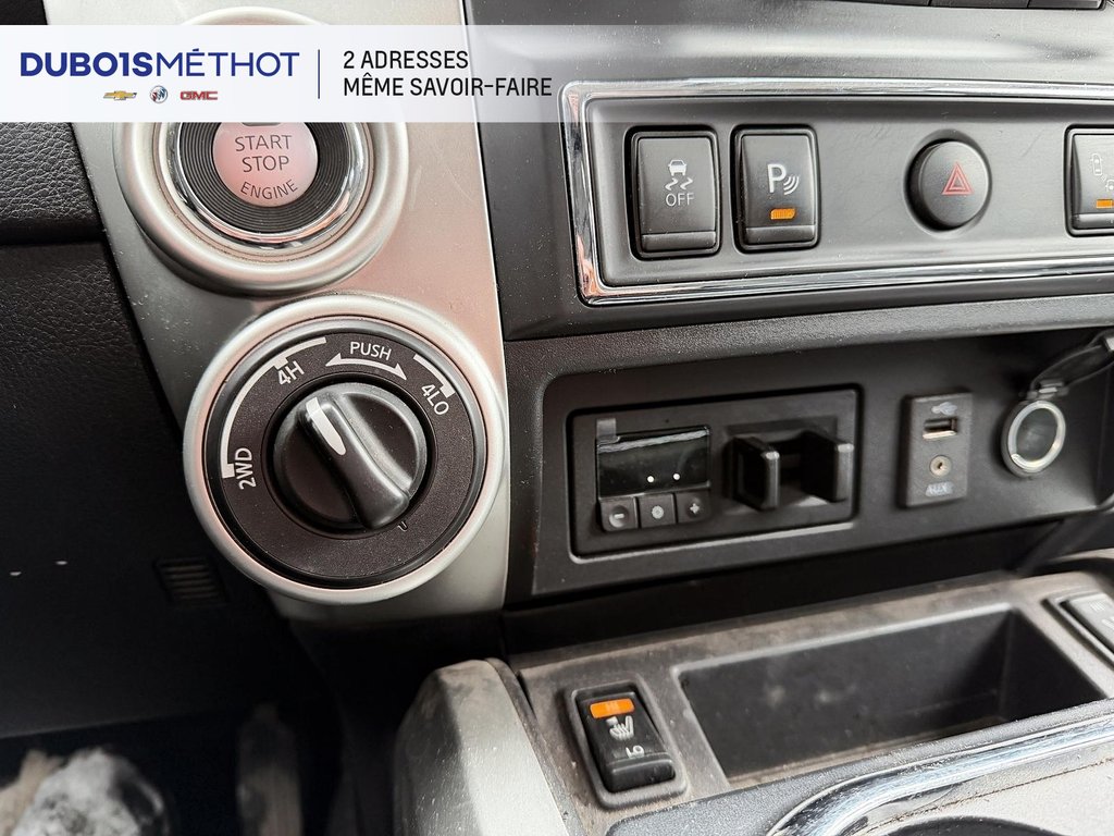 2017 Nissan Titan V8 5.6L ENDURANCE, CREW, 4X4 !!! in Plessisville, Quebec - 23 - w1024h768px