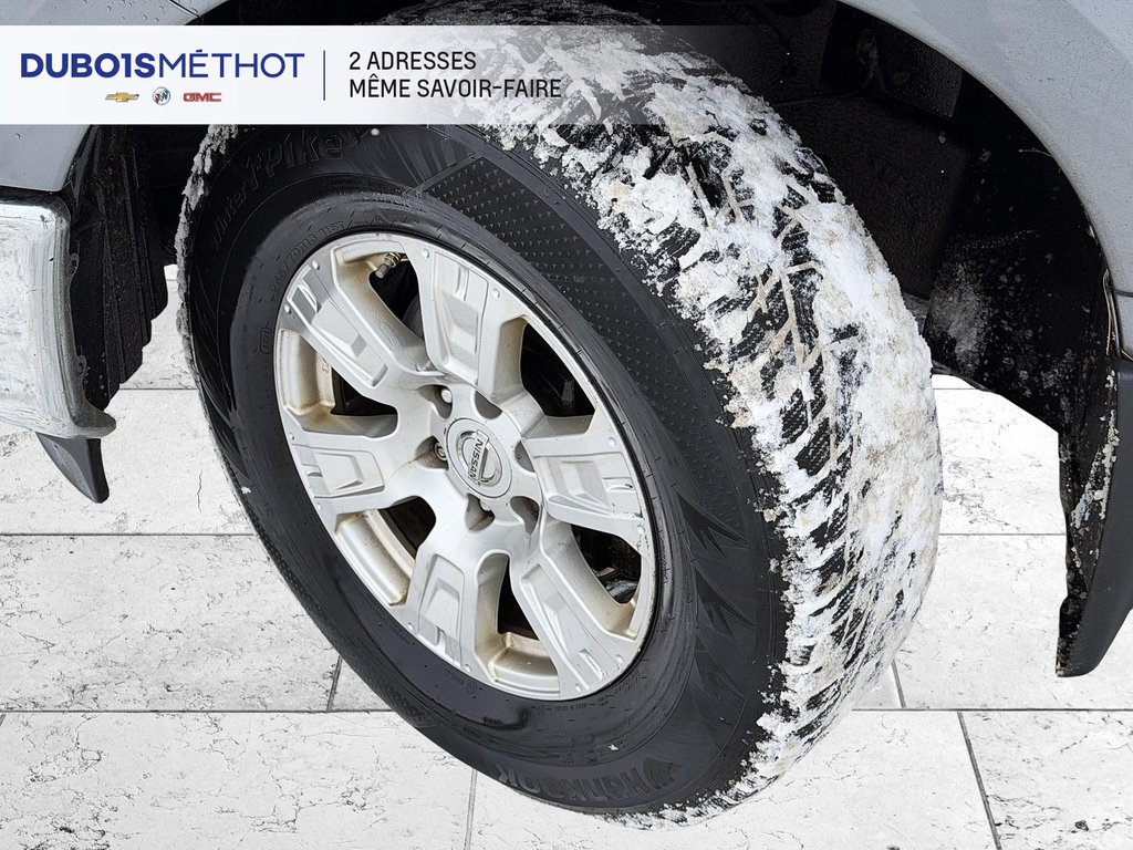 2017 Nissan Titan V8 5.6L ENDURANCE, CREW, 4X4 !!! in Plessisville, Quebec - 2 - w1024h768px