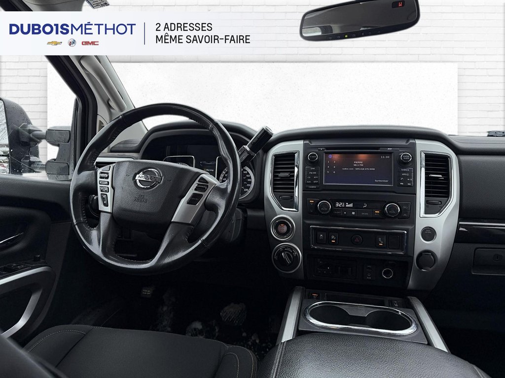 2017 Nissan Titan V8 5.6L ENDURANCE, CREW, 4X4 !!! in Plessisville, Quebec - 13 - w1024h768px