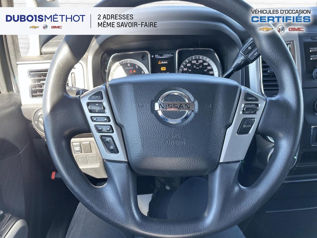Nissan Titan V8 5.6L, SV 4X4, 6 PASSAGERS, 2018 à Plessisville, Québec - 23 - w1024h768px