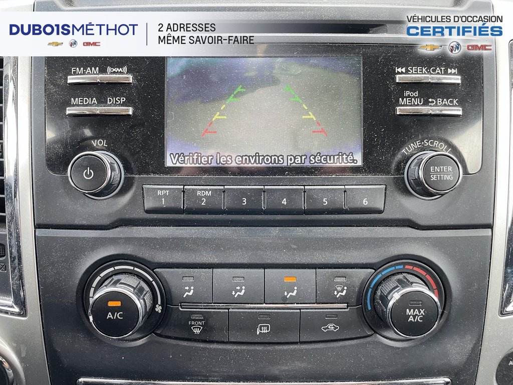 2018 Nissan Titan V8 5.6L, SV 4X4, 6 PASSAGERS, in Victoriaville, Quebec - 20 - w1024h768px