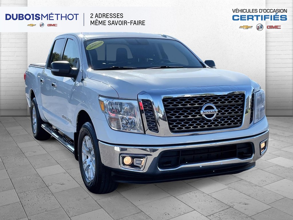 Nissan Titan V8 5.6L, SV 4X4, 6 PASSAGERS, 2018 à Plessisville, Québec - 9 - w1024h768px